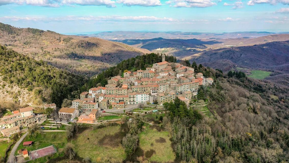 Апартаменты La Casina Di Pia Montieri Экстерьер фото